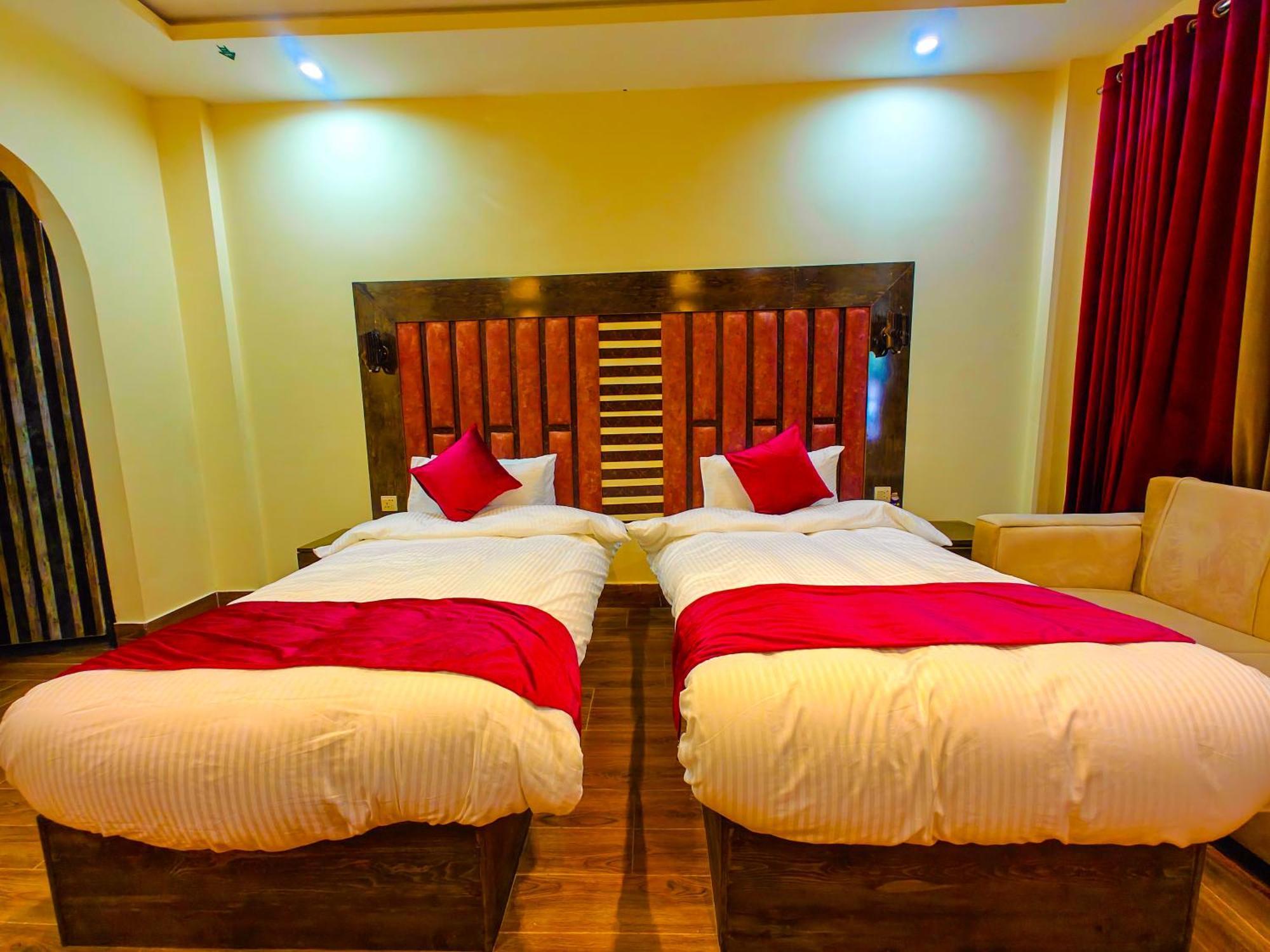 White Forest Hotel Kalam Exterior foto