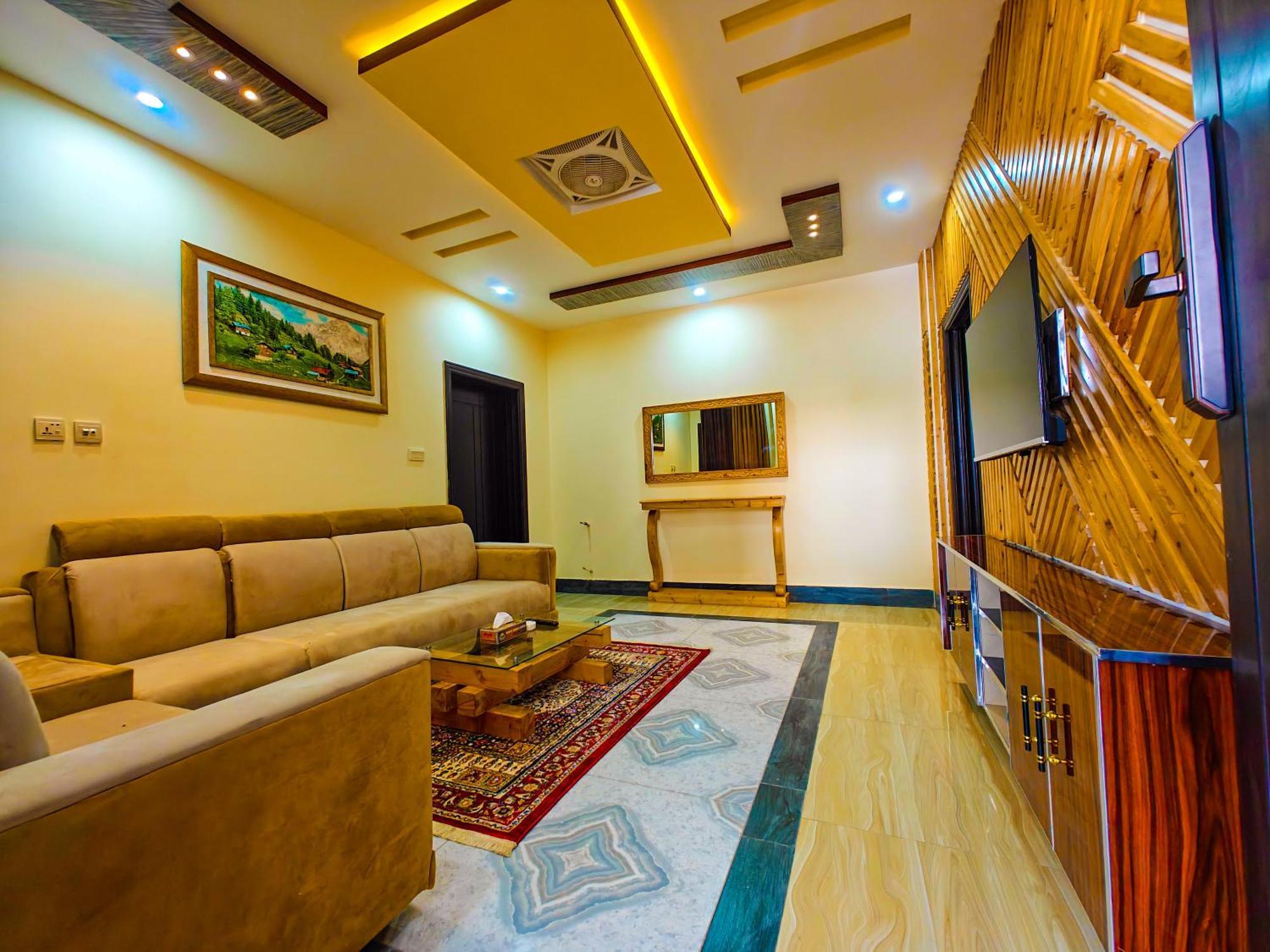 White Forest Hotel Kalam Exterior foto