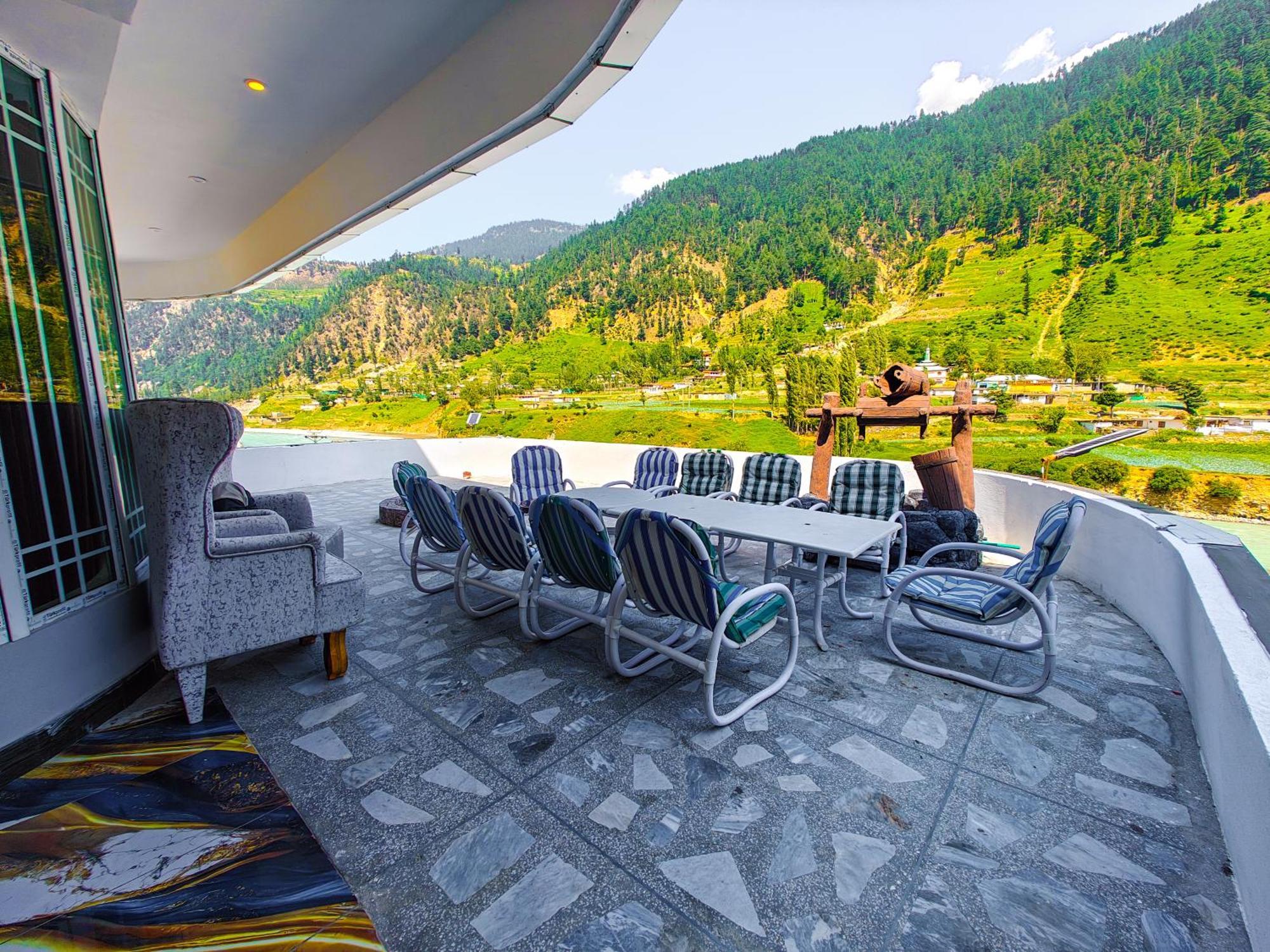 White Forest Hotel Kalam Exterior foto
