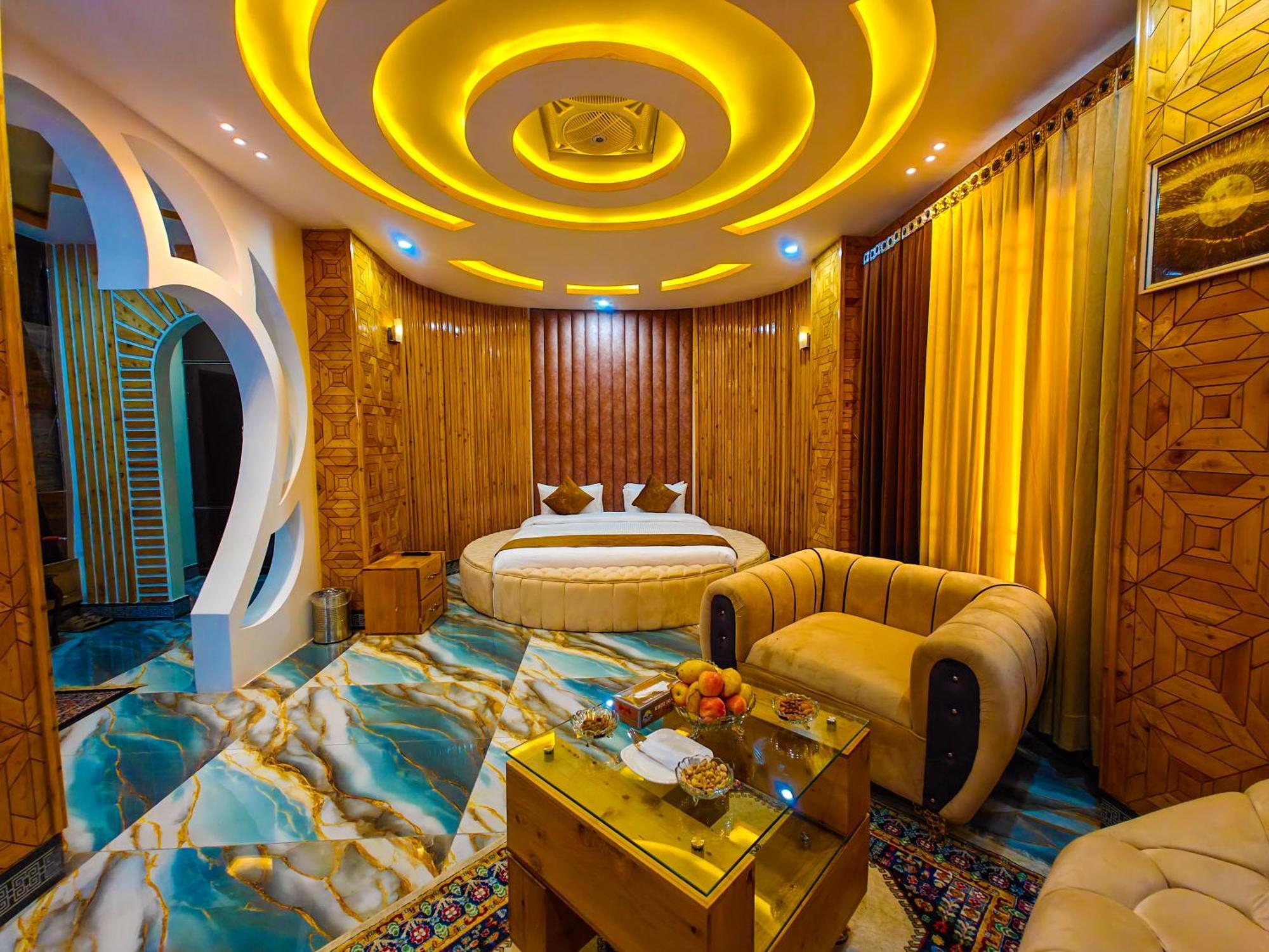White Forest Hotel Kalam Exterior foto