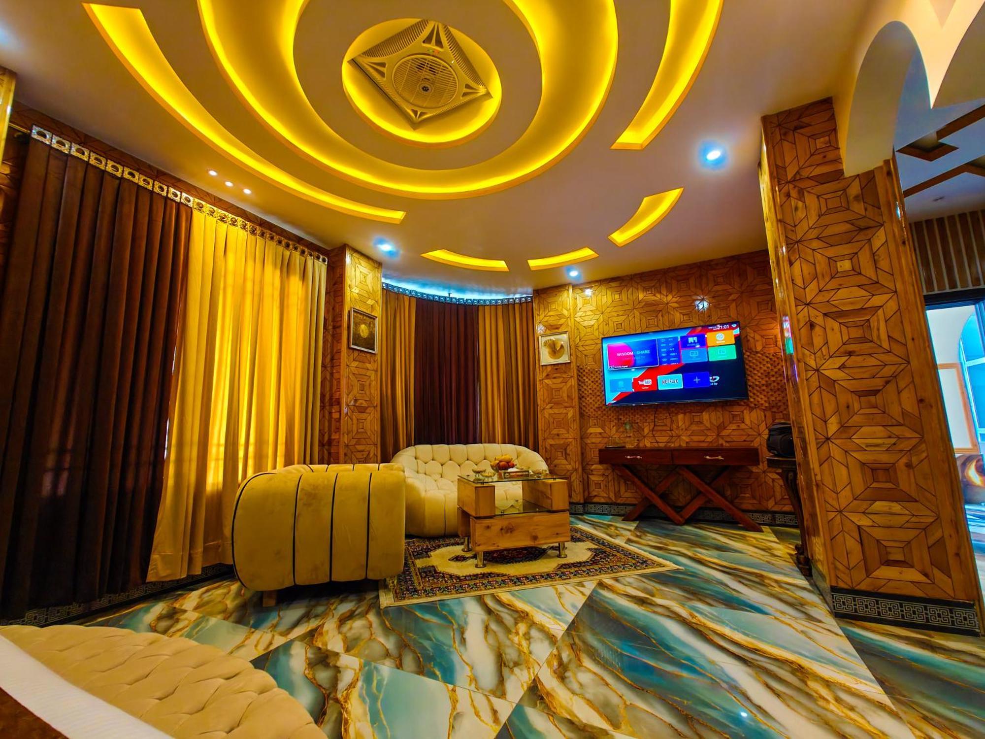 White Forest Hotel Kalam Exterior foto