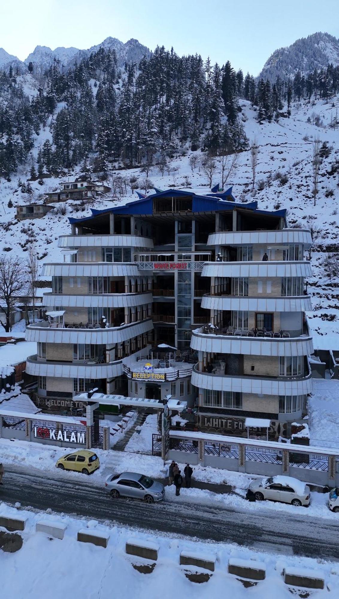 White Forest Hotel Kalam Exterior foto